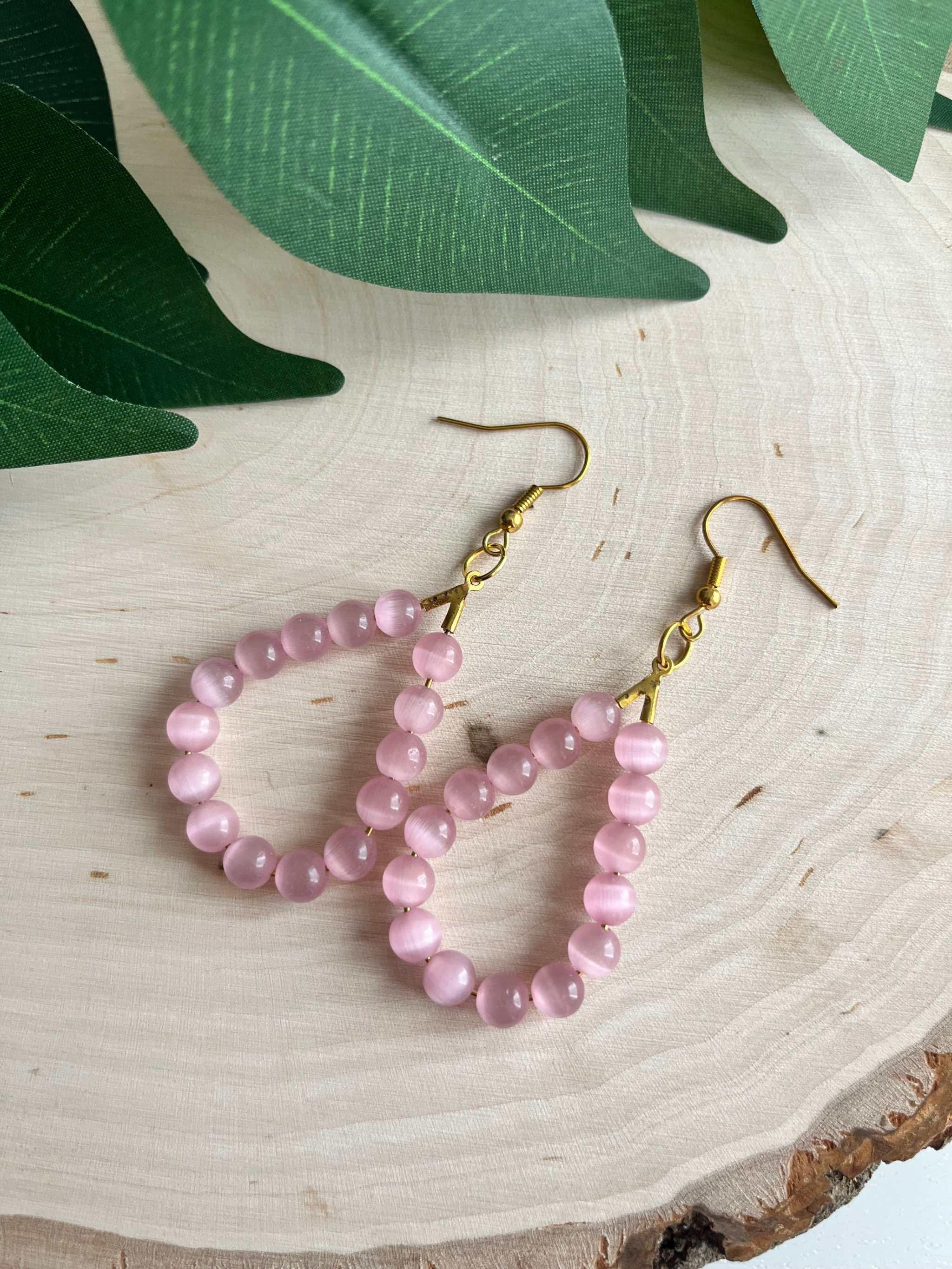 Pink Cat Eye Gold Drop Earrings – Elegant Opal Shimmer