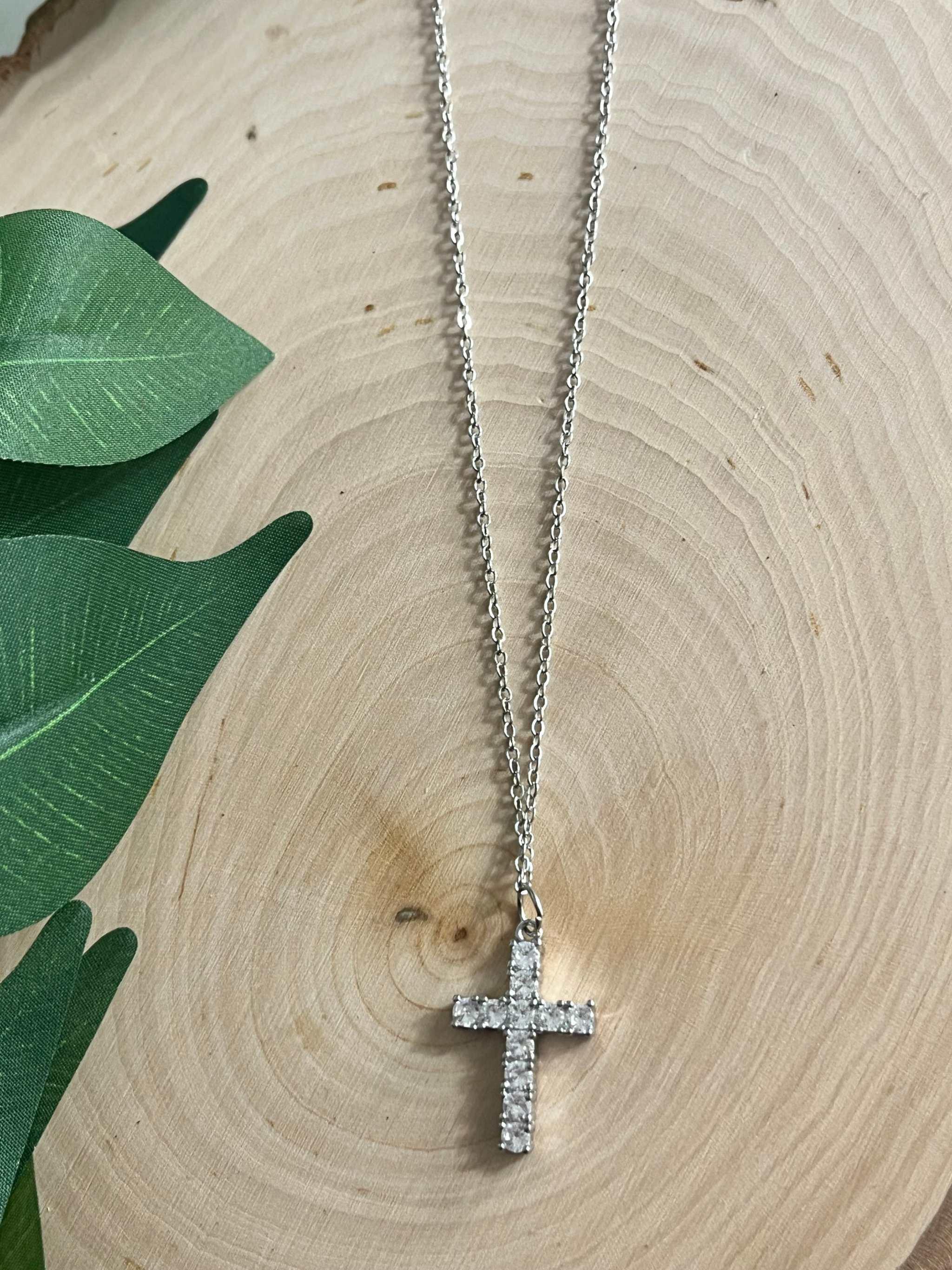 Silver Necklace Cross Pendant 18" Christian Jewelry