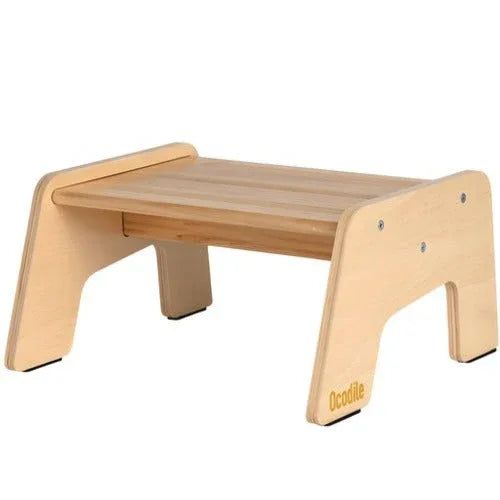 1-Step Stool For Kids Varnished