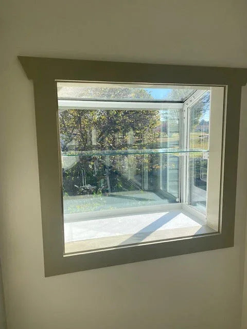 Garden Window White Small Size : 39 5 8'" x 39 5 8" Glass