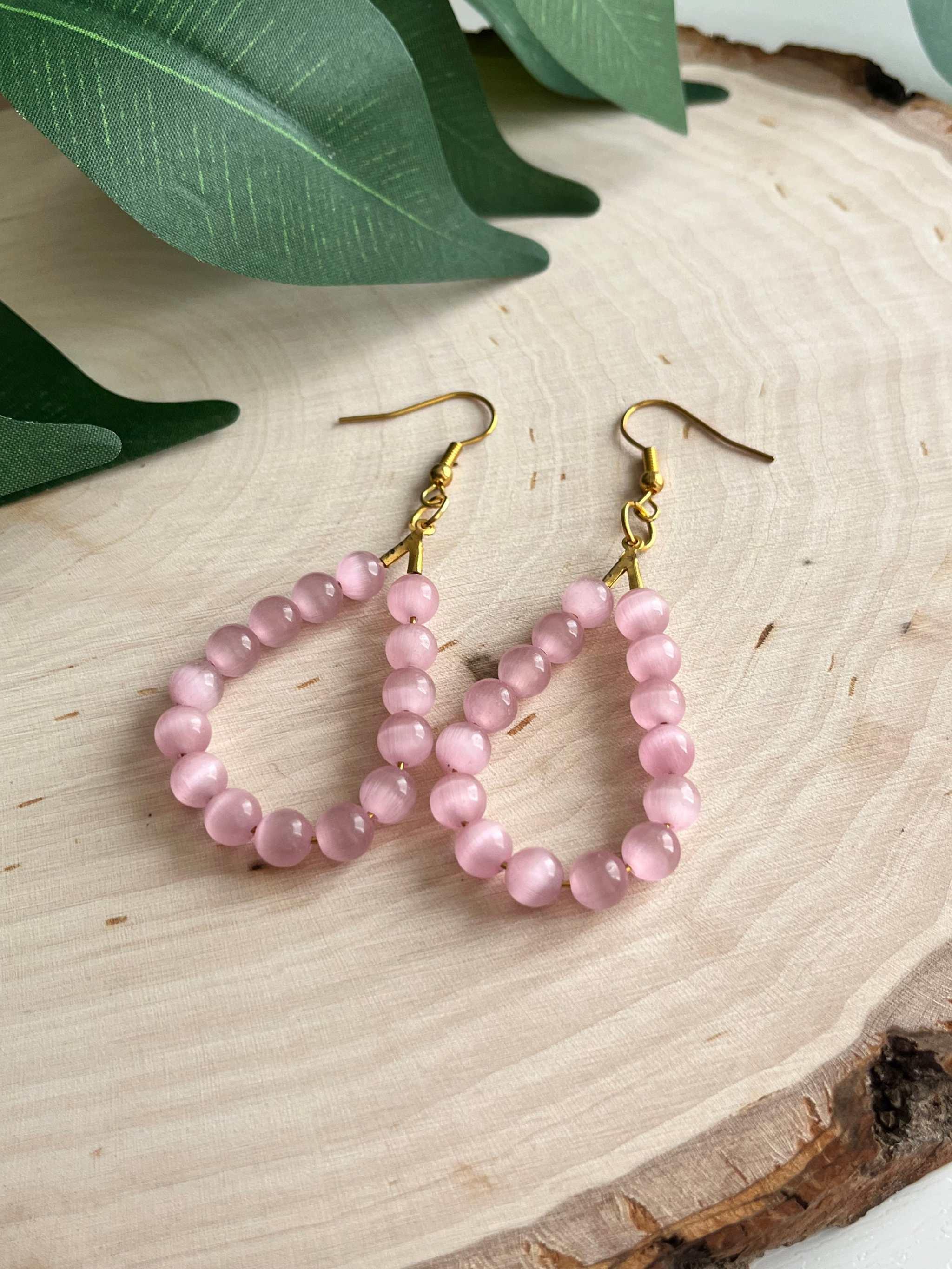 Pink Cat Eye Gold Drop Earrings – Elegant Opal Shimmer