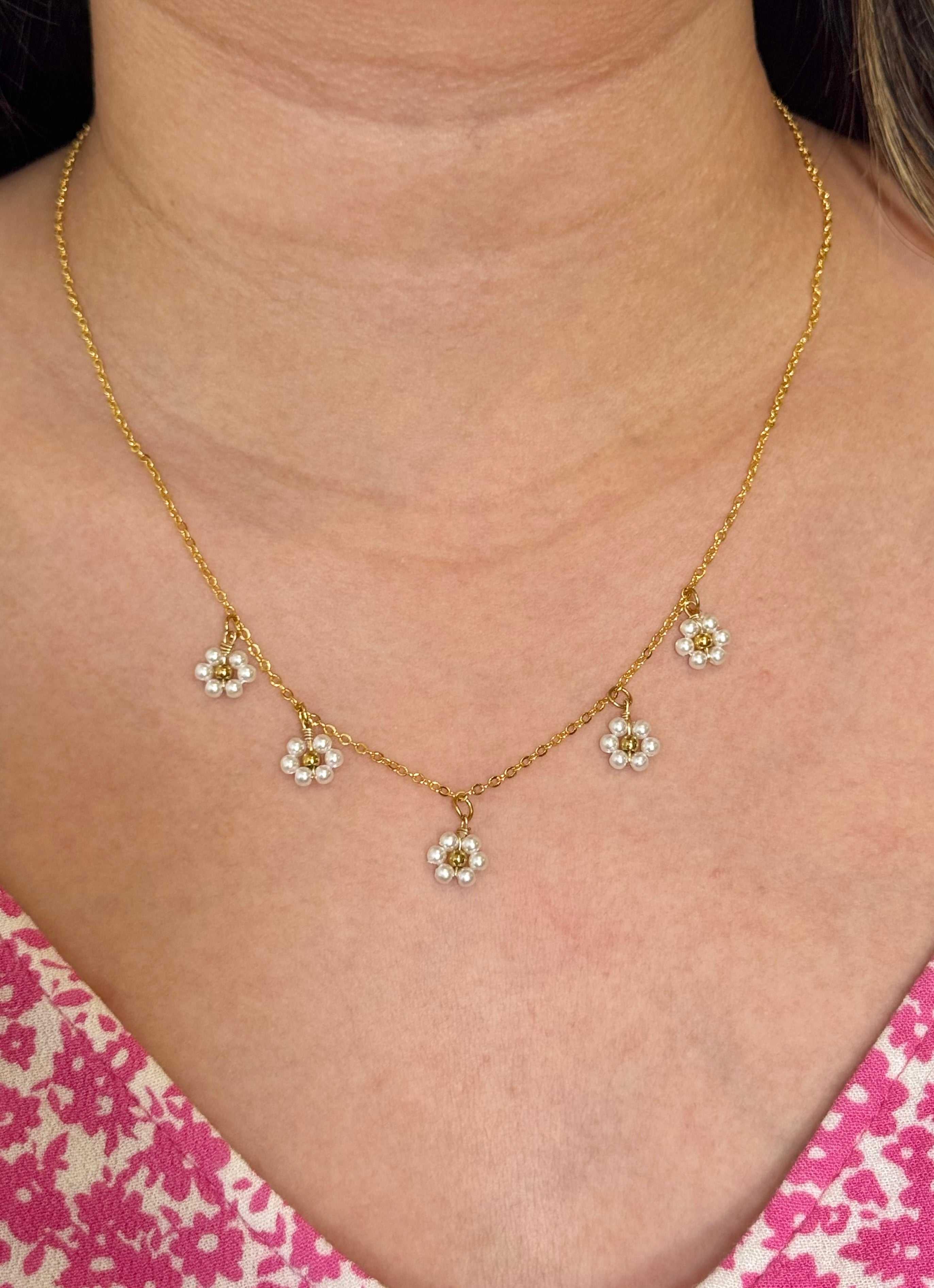 Gold Daisy Flower Necklace - 16K Christian Jewelry