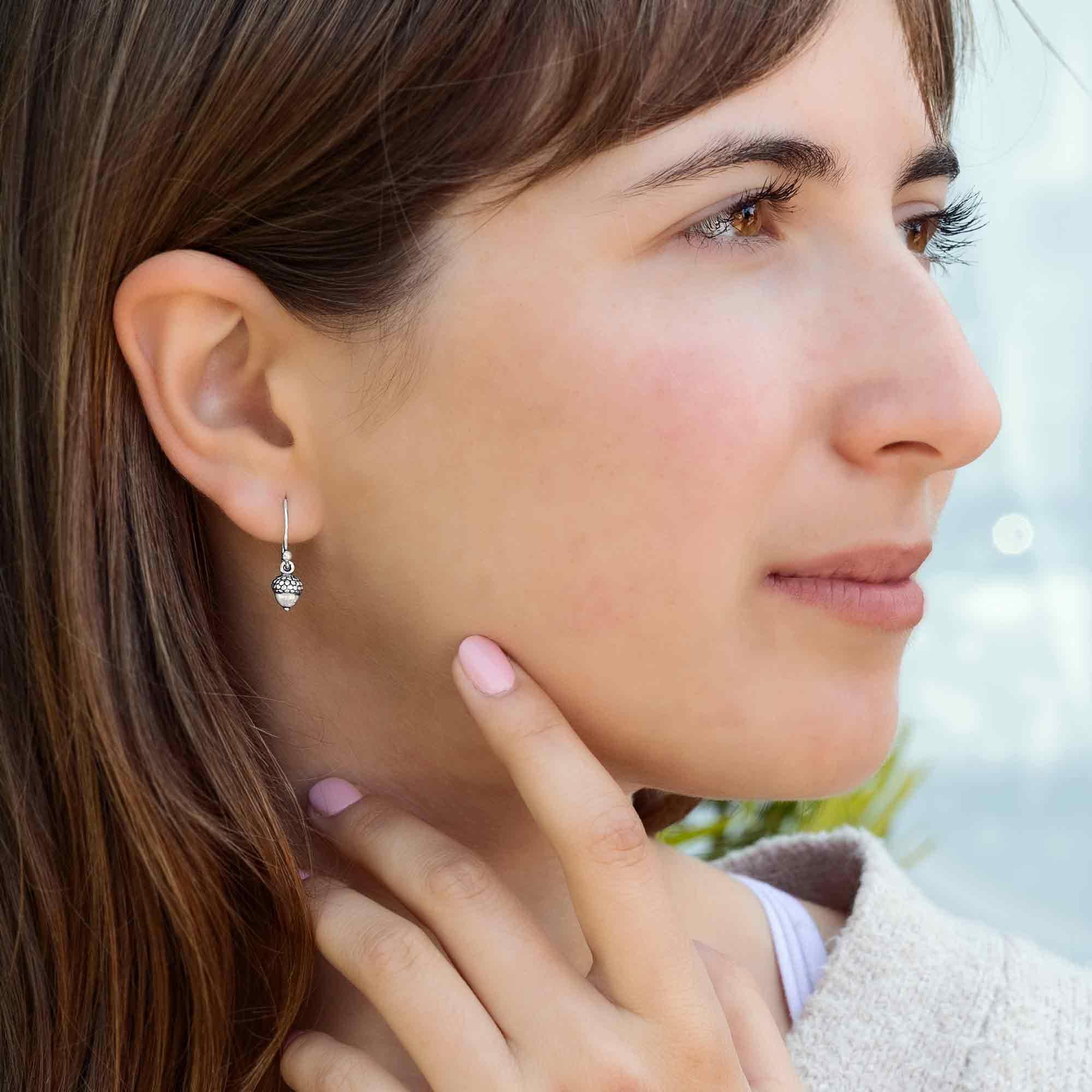 Sterling Silver Acorn Dangle Earrings – Nature-Inspired Woodland Jewelry