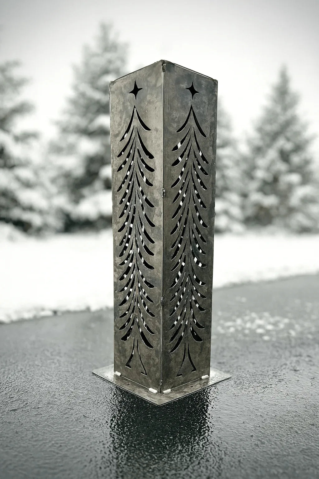 Christmas Tree Solar Luminary - Steel