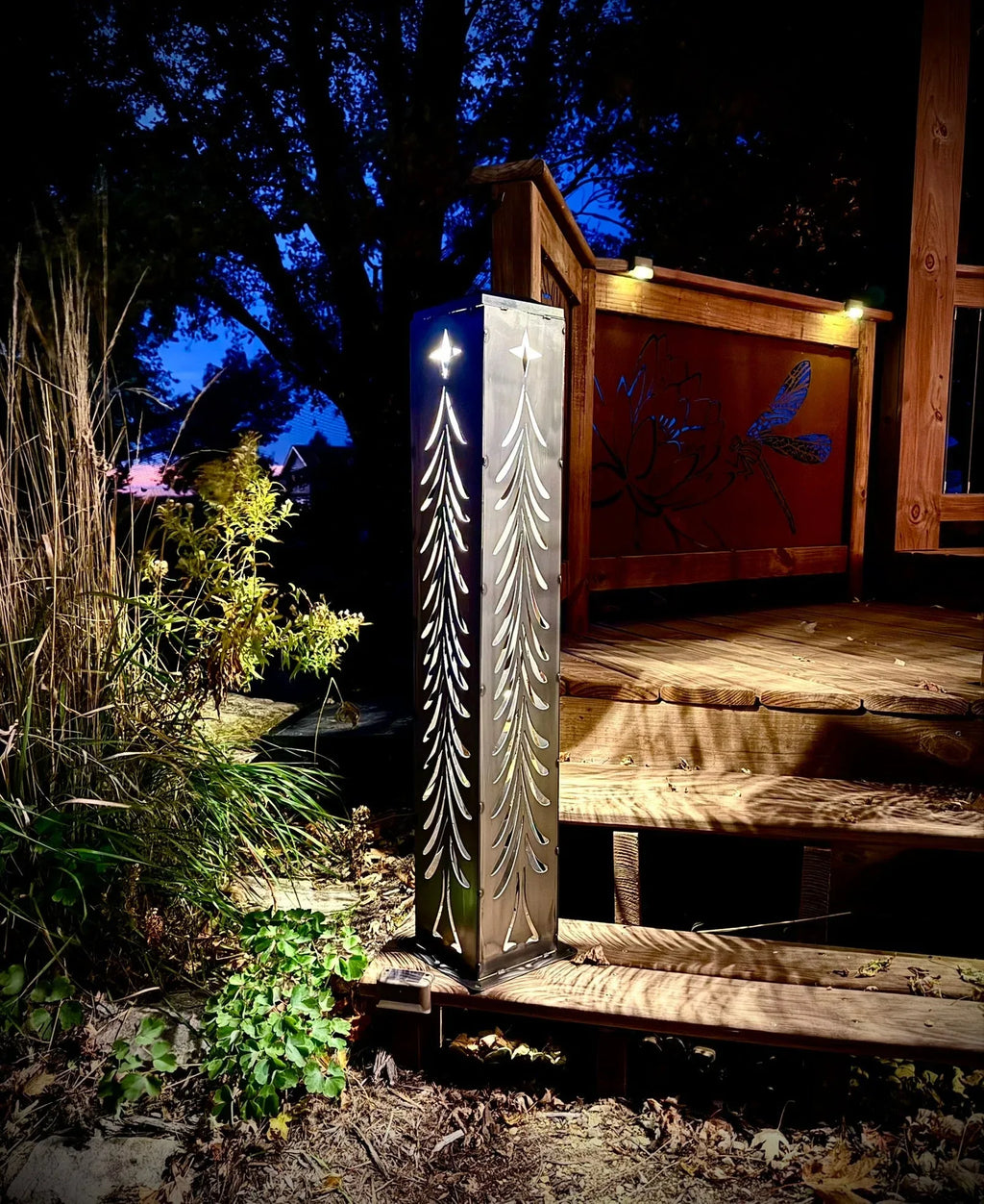 Christmas Tree Solar Luminary - Steel 36-inch