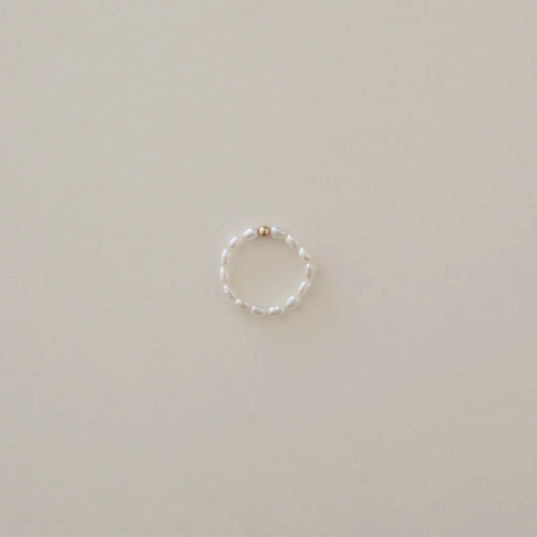 Dainty Vintage Pearl Ring