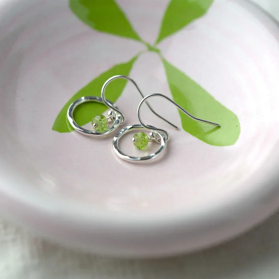 Orbit Peridot Gemstone Earrings – Sterling Silver Hammered Hoops
