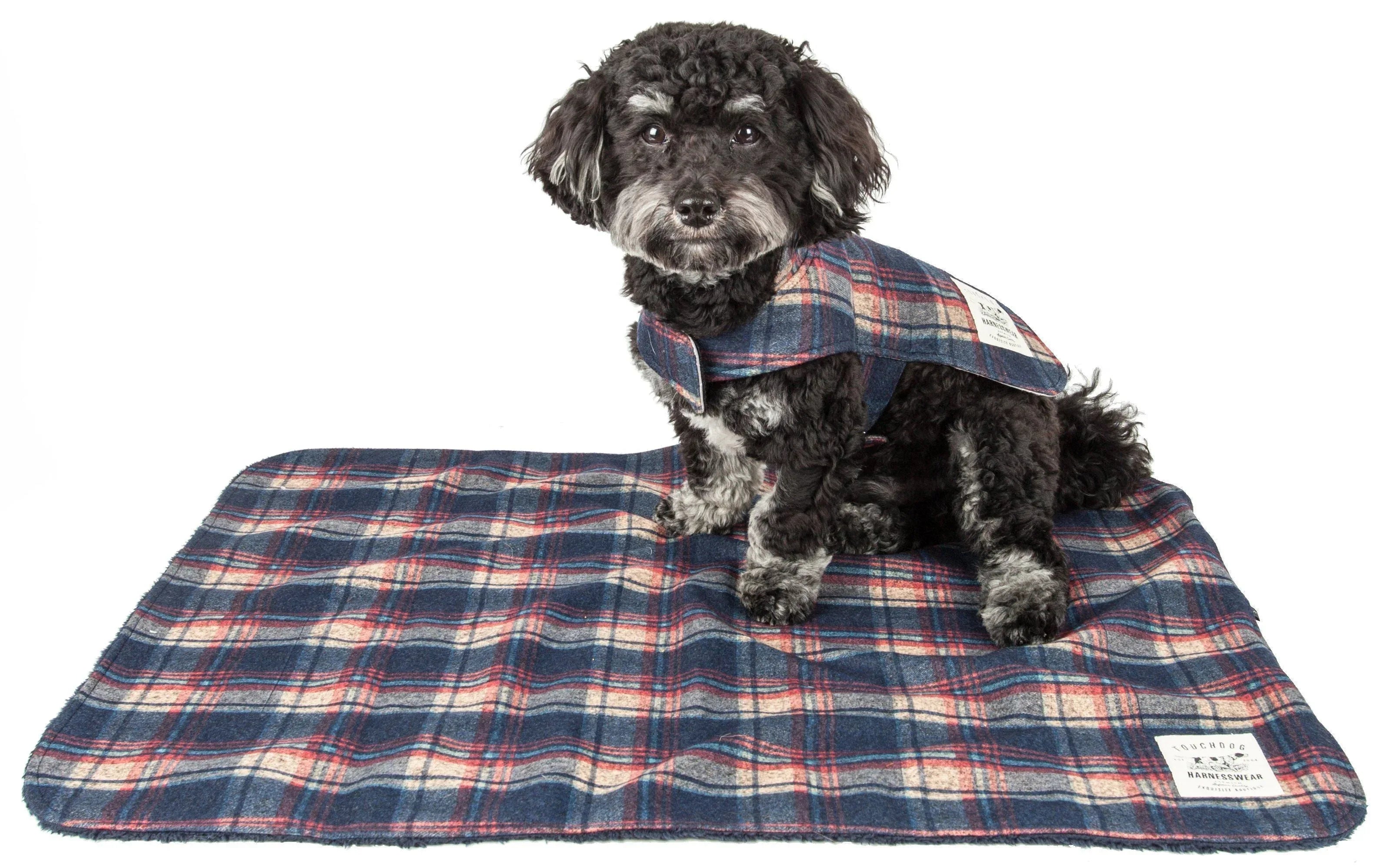 Touchdog ® 2-In-1 Tartan Plaid Dog Jacket and Matching Reversible Dog Mat