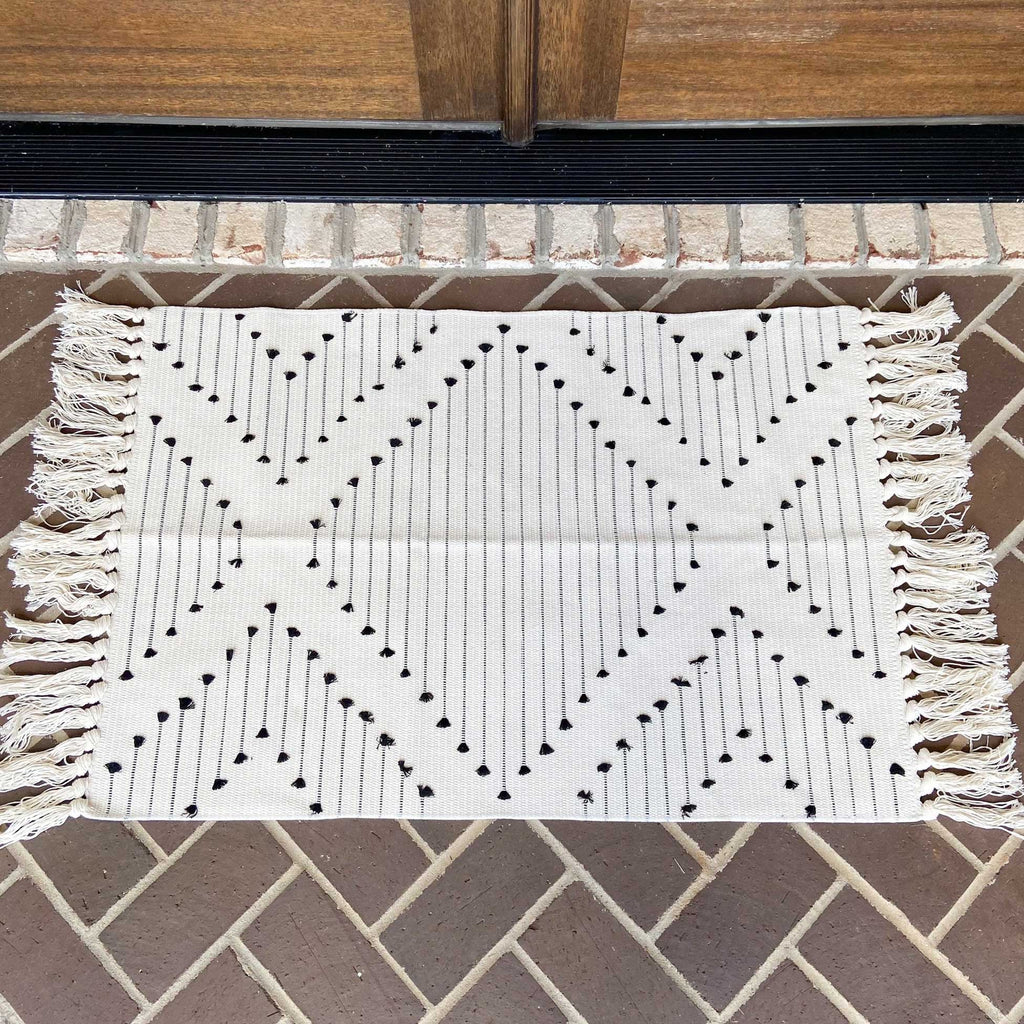 Modern Farmhouse Rug- Woven Rug- Tassel Pattern Style 2